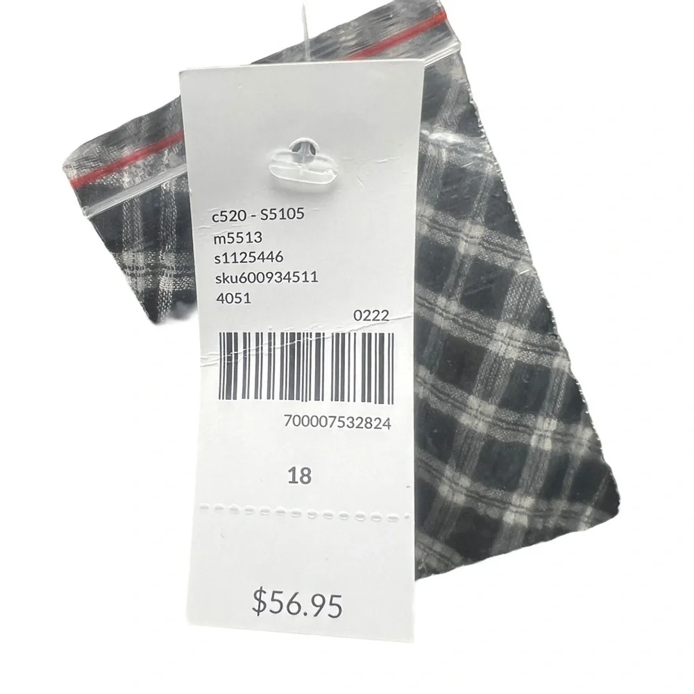 Lane Bryant Square-Neck Plaid Top with Button Details NWT (Size 18W) - Picture 6 of 6